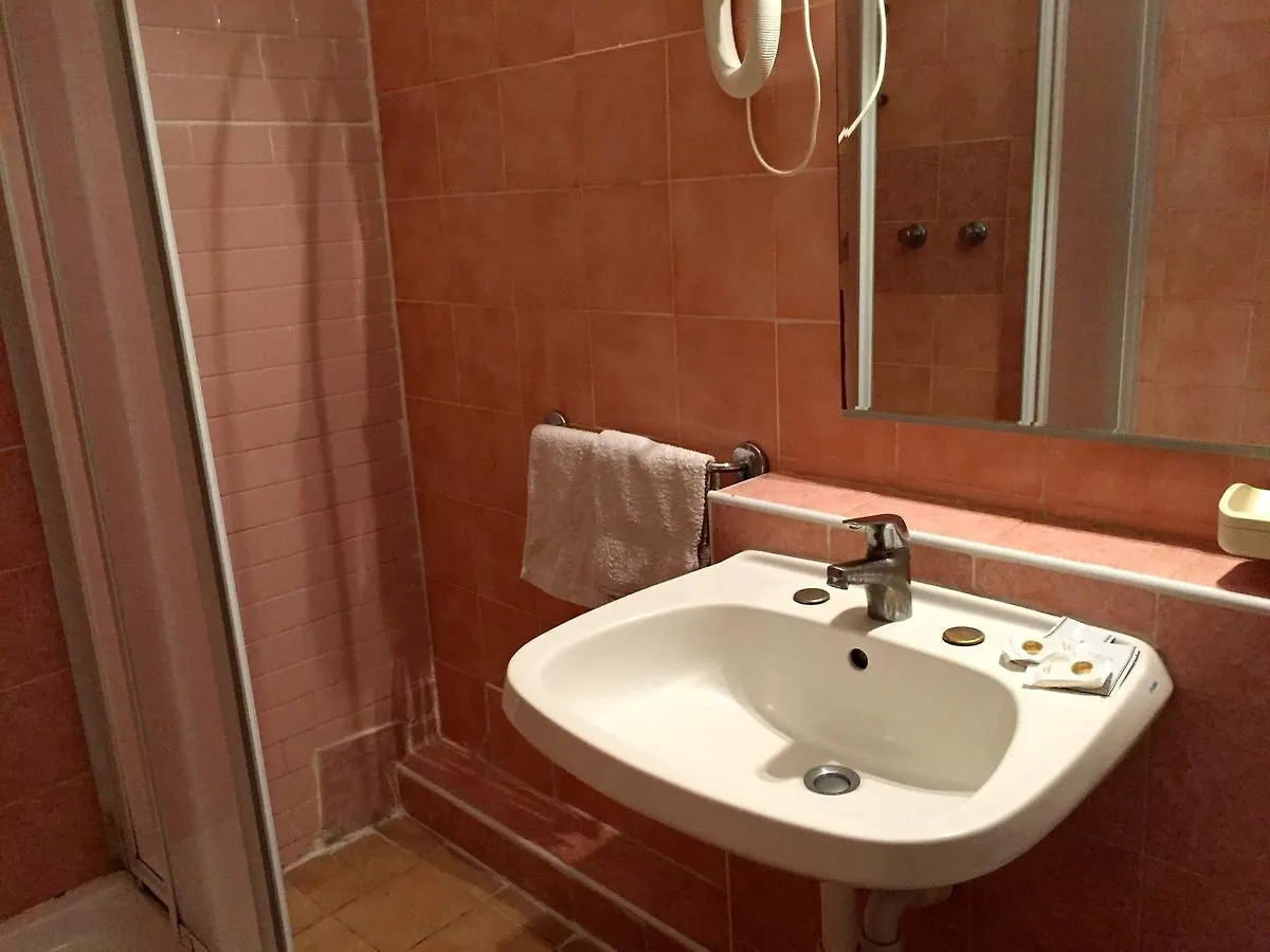 Albergo Ape Elbana Portoferraio 2*,  Italy